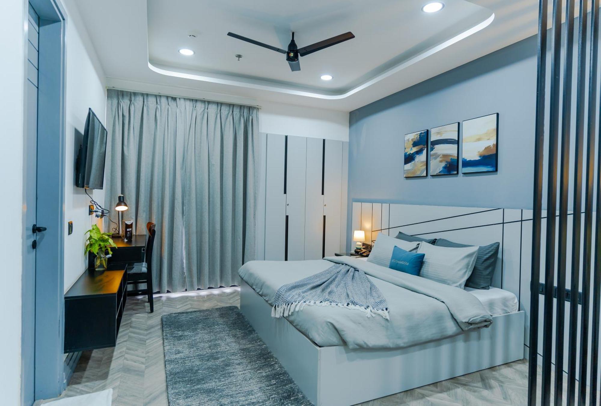 Bedchambers Luxury Apartment Near Golf Course Road Гургаон Экстерьер фото